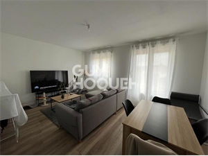 appartement à la location -   89000  AUXERRE, surface 62 m2 location appartement - APR694616